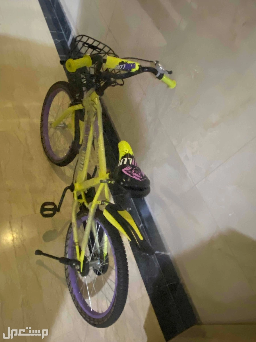 دراجة للبيع من 8 الى 12 سنه  في جدة بسعر 300 ريال سعودي