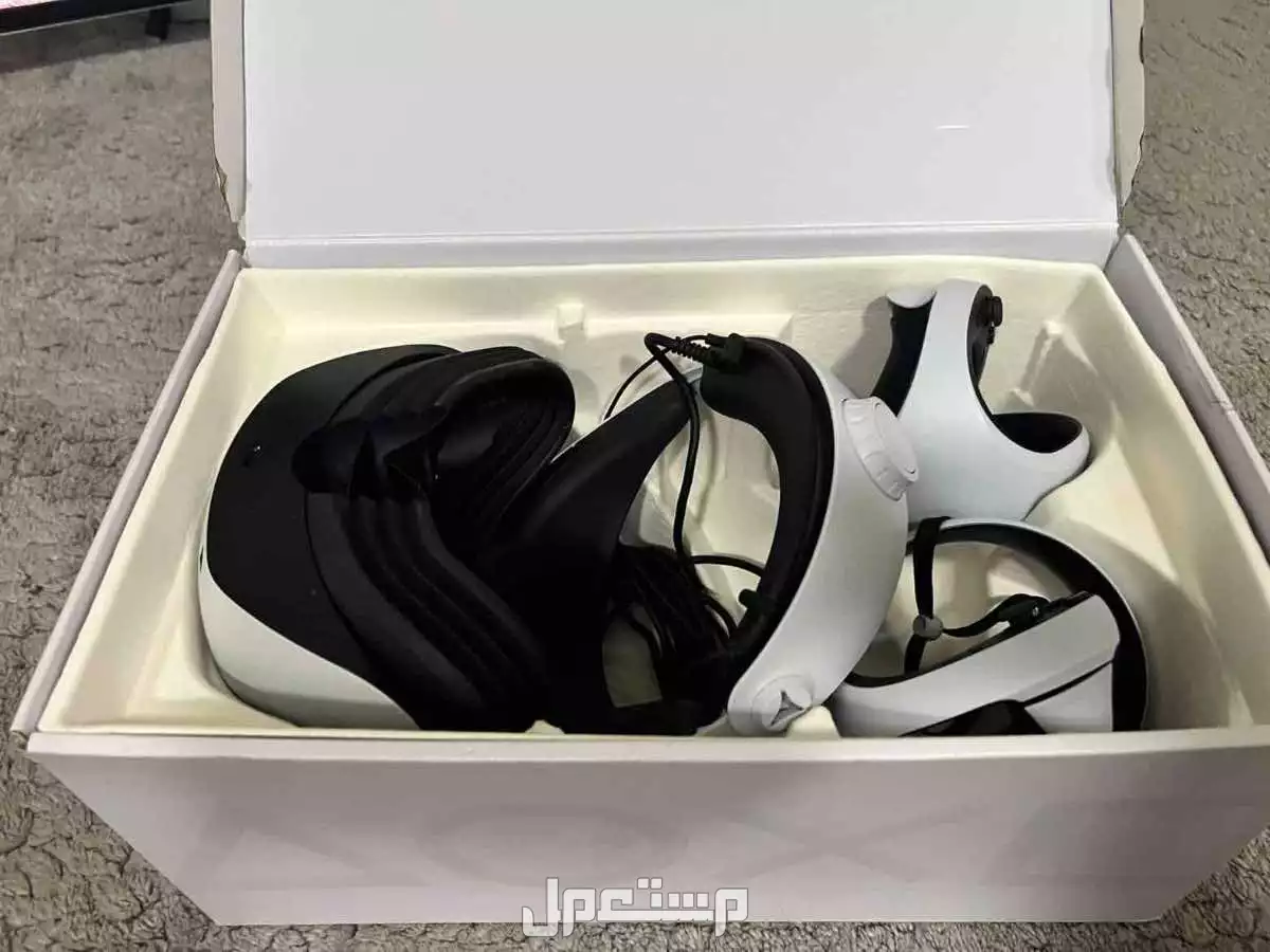 للبيع نظارات VR2 في الدمام بسعر 1050 ريال سعودي