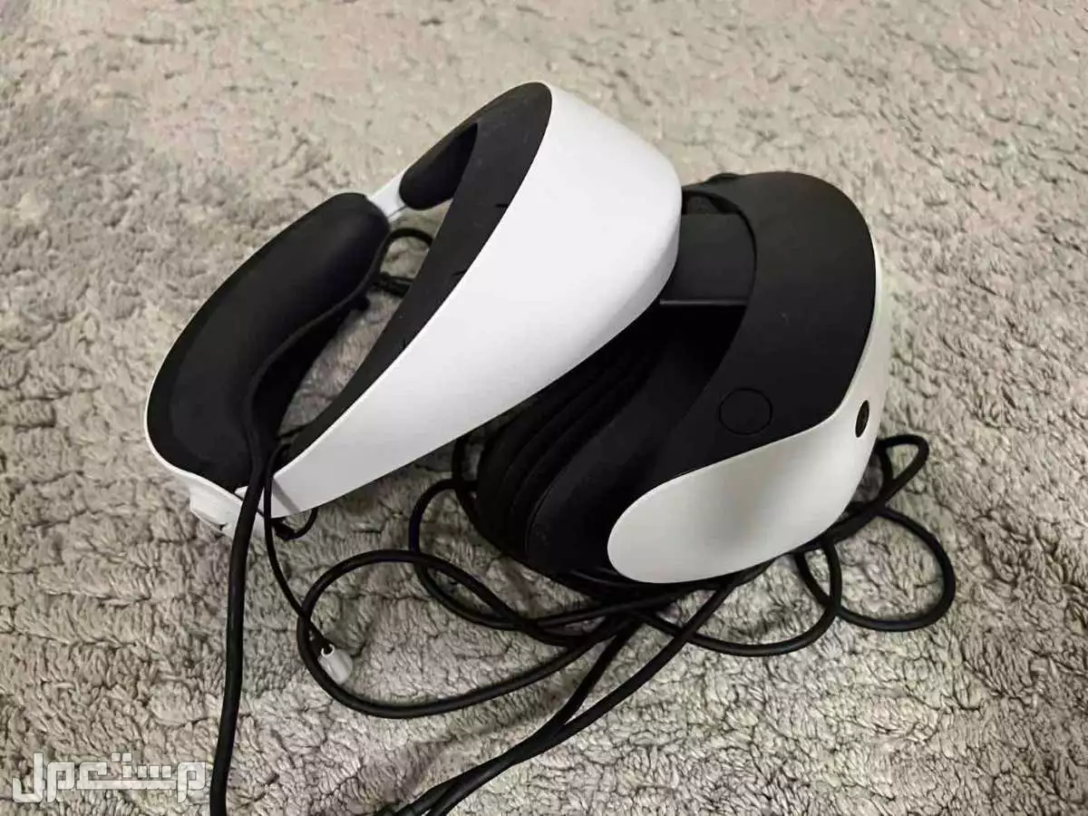 للبيع نظارات VR2 في الدمام بسعر 1050 ريال سعودي