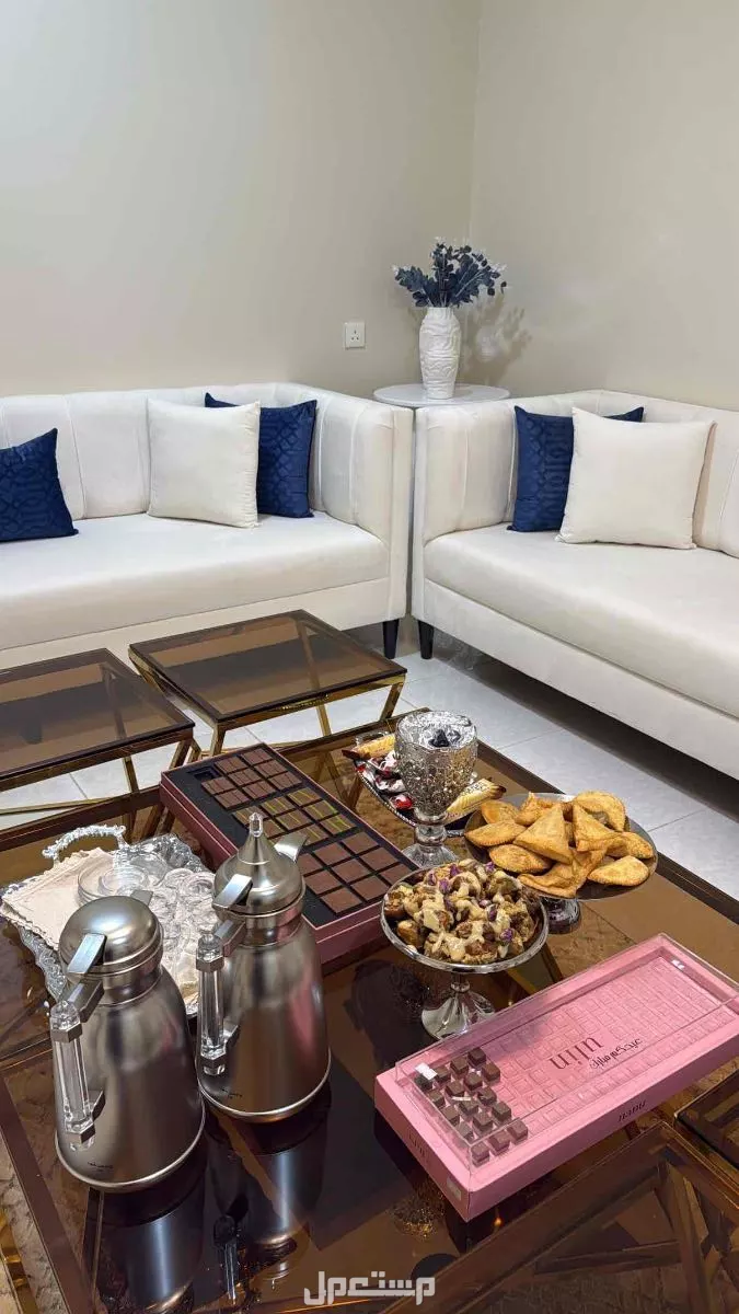 طاولات قهوة لمجالس في أبهــــا بسعر ألف ريال سعودي