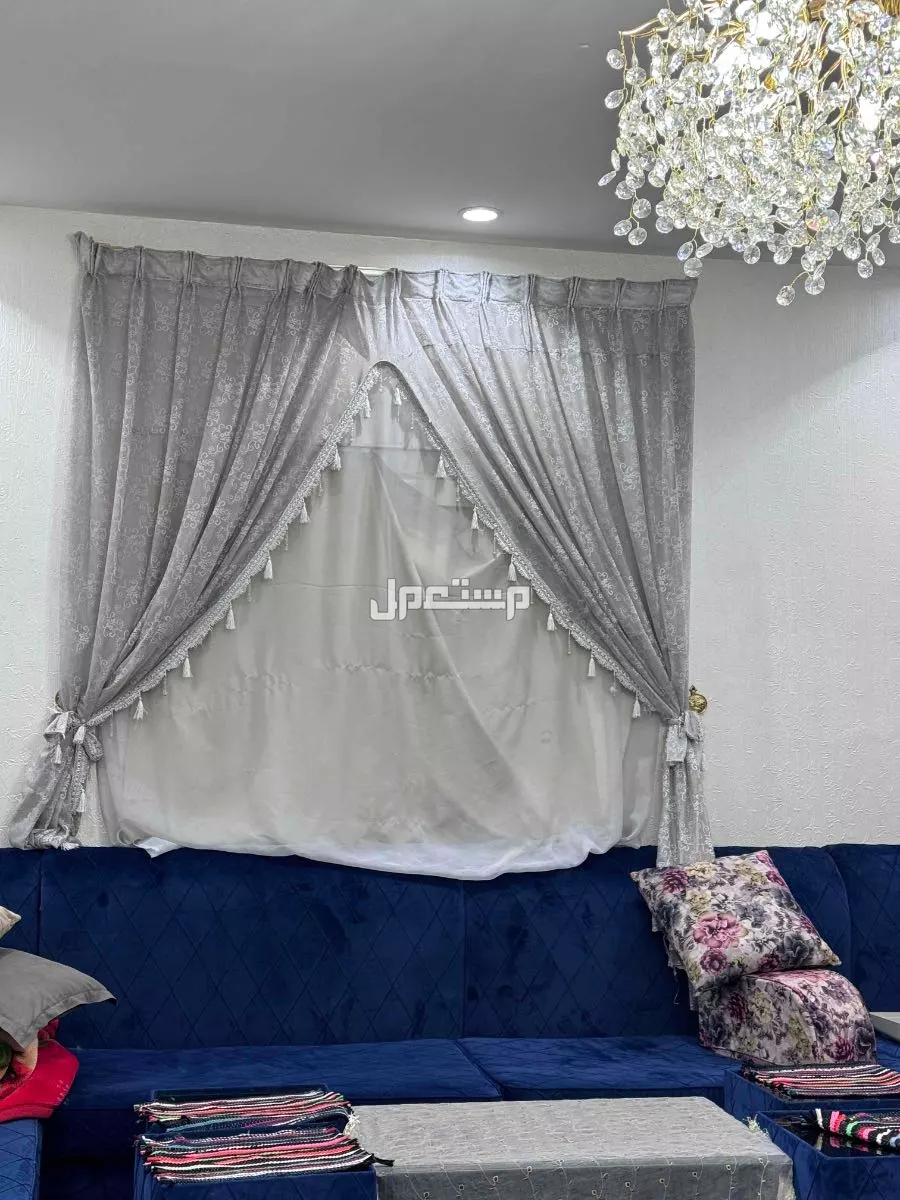 كنب مجلس رجال شامل الفرشه و ستاره والطاولات  في المدينة المنورة بسعر 650 ريال سعودي قابل لتفاوض