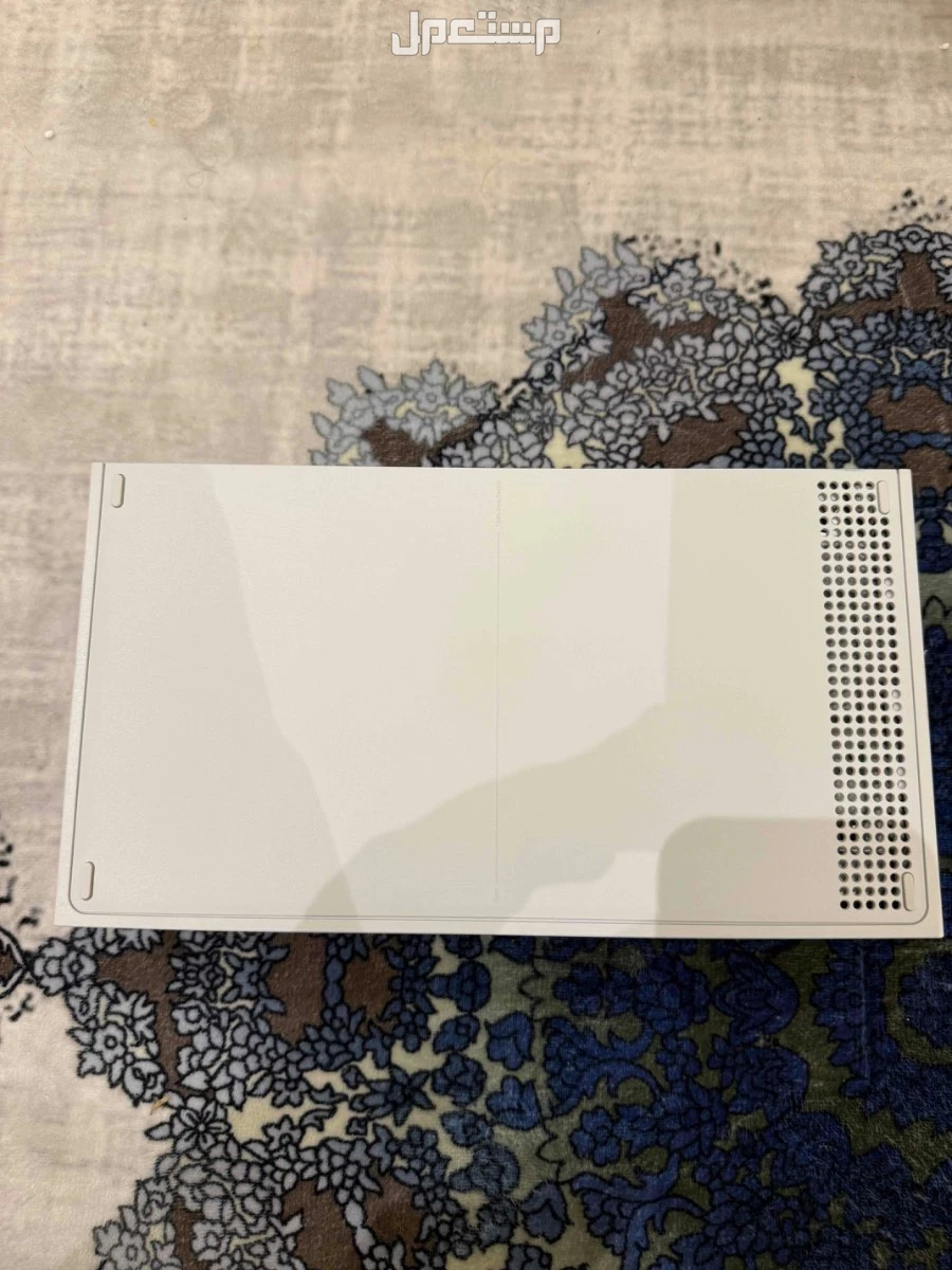 اكس بوكس سيريس اس  في المجمعة بسعر 600 ريال سعودي