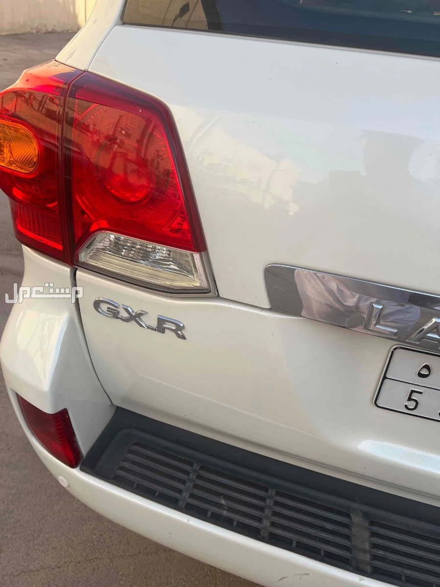 تويوتا لاندكروزر 2014 مستعملة للبيع في الرياض بسعر 85 ألف ريال سعودي