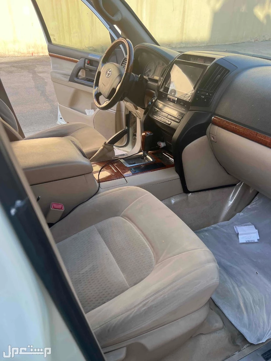 تويوتا لاندكروزر 2014 مستعملة للبيع في الرياض بسعر 85 ألف ريال سعودي