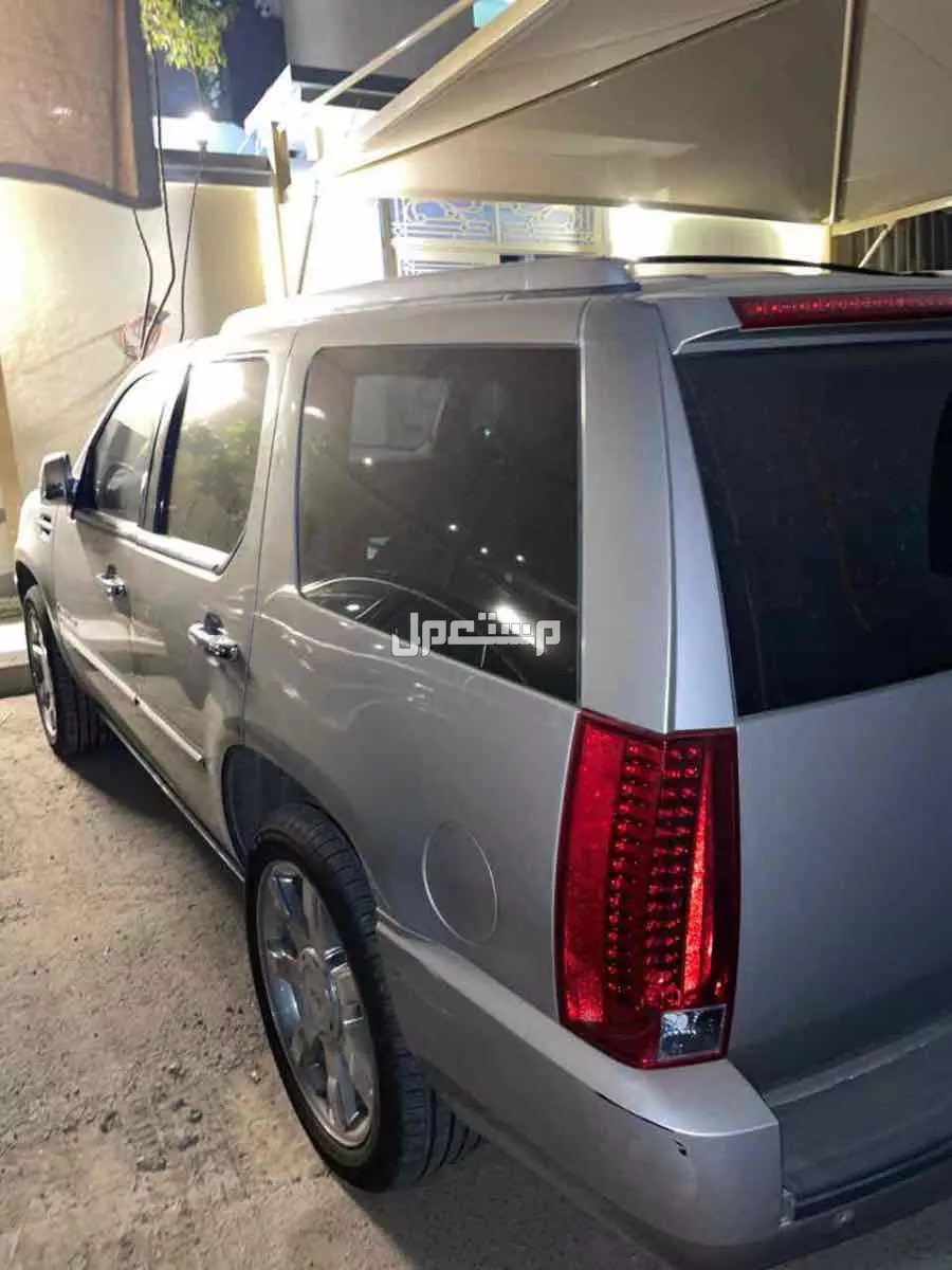 كاديلاك اسكاليد 2007 مستعملة للبيع في جدة بسعر 40 ألف ريال سعودي