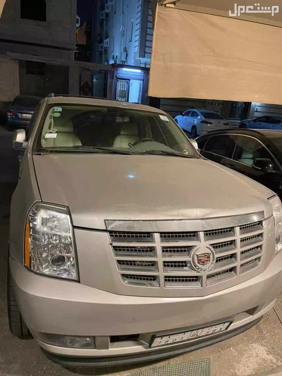 كاديلاك اسكاليد 2007 مستعملة للبيع في جدة بسعر 40 ألف ريال سعودي