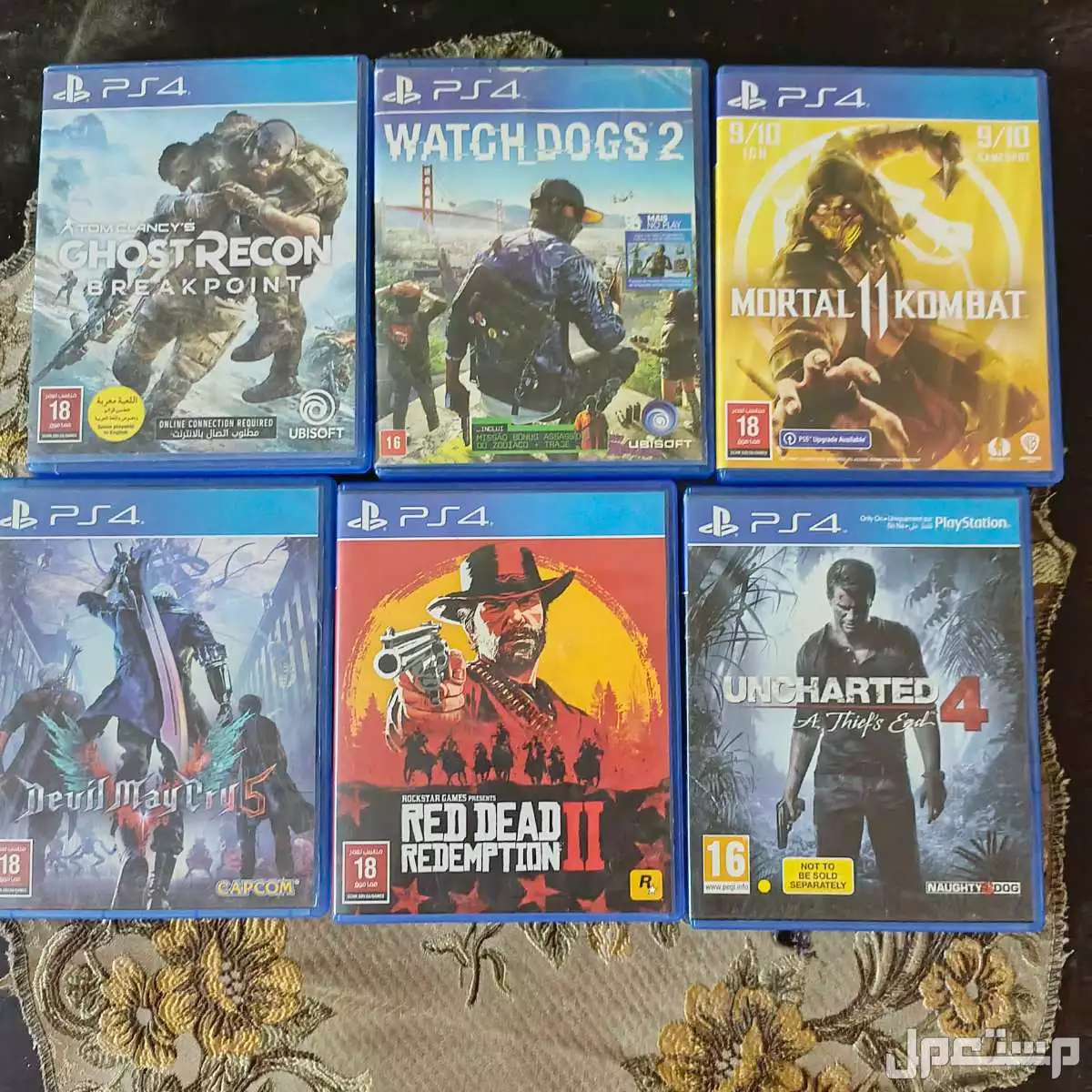 للبيع بكج العاب لسوني 4 في جدة  بحي السامر بسعر 250 ريال سعودي