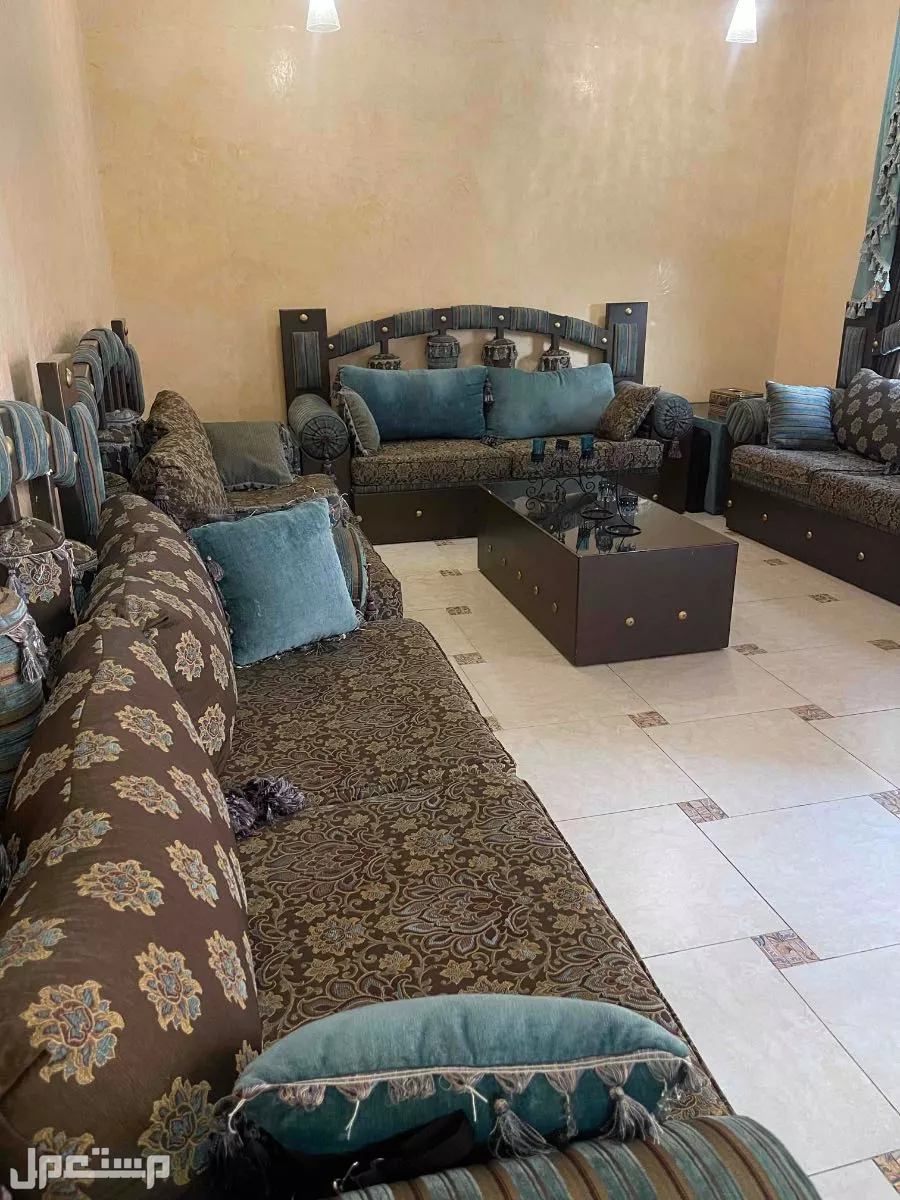 للبيع كنب  مجلس فخم اخو الجديد