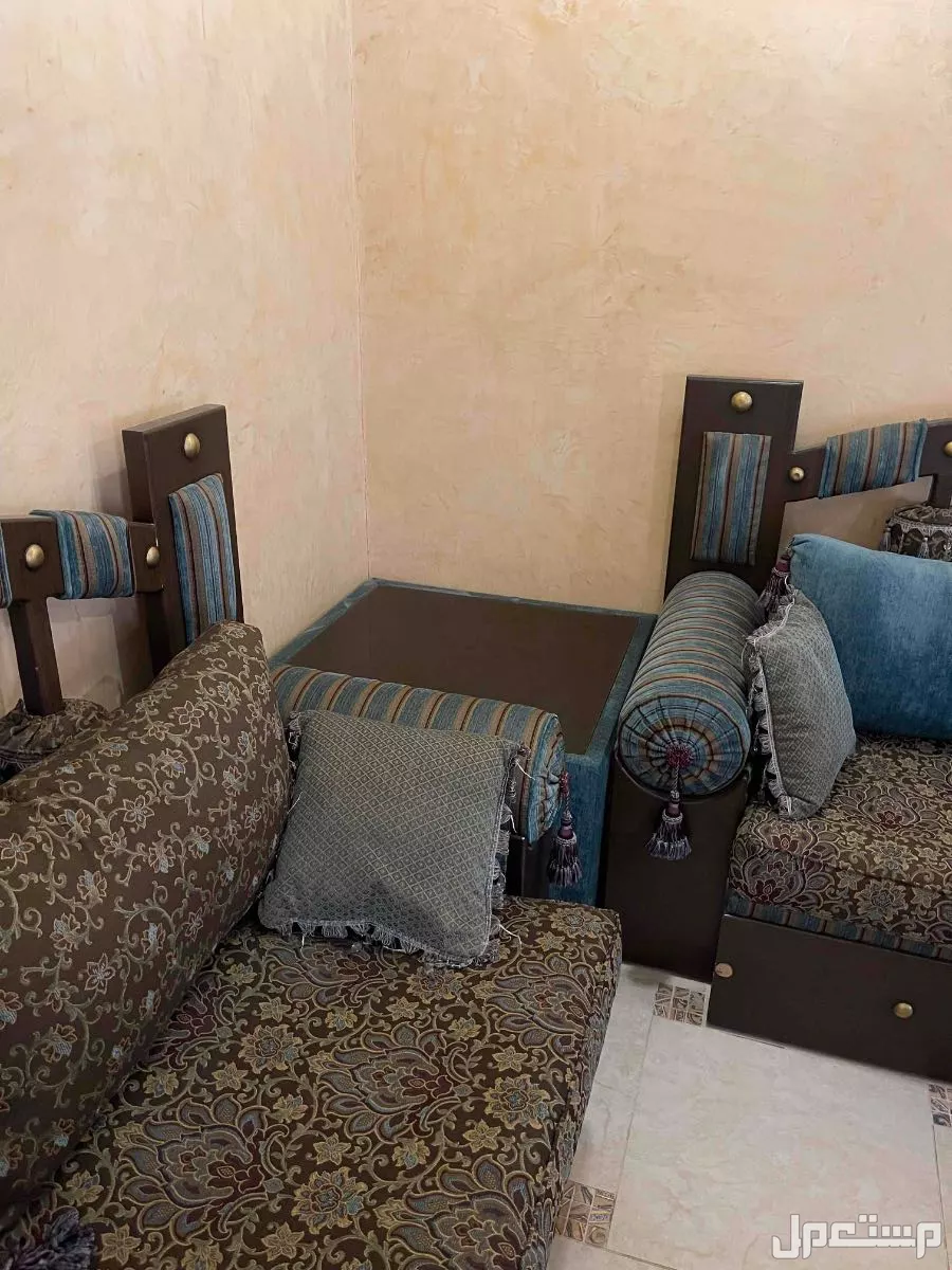 للبيع كنب  مجلس فخم اخو الجديد