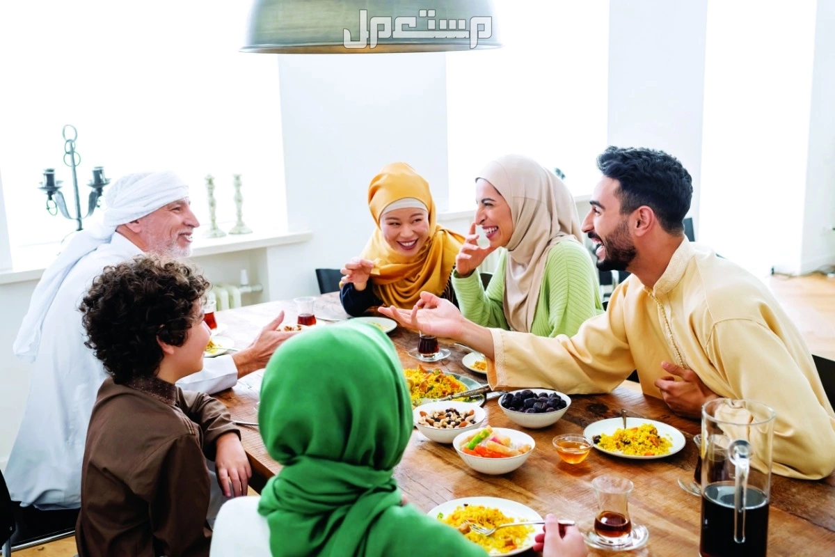 أجمل عبارات عن العائلة ولم الشمل قصيرة بالصور 2026 كلمات عن لم الشمل قصيرة مؤثرة