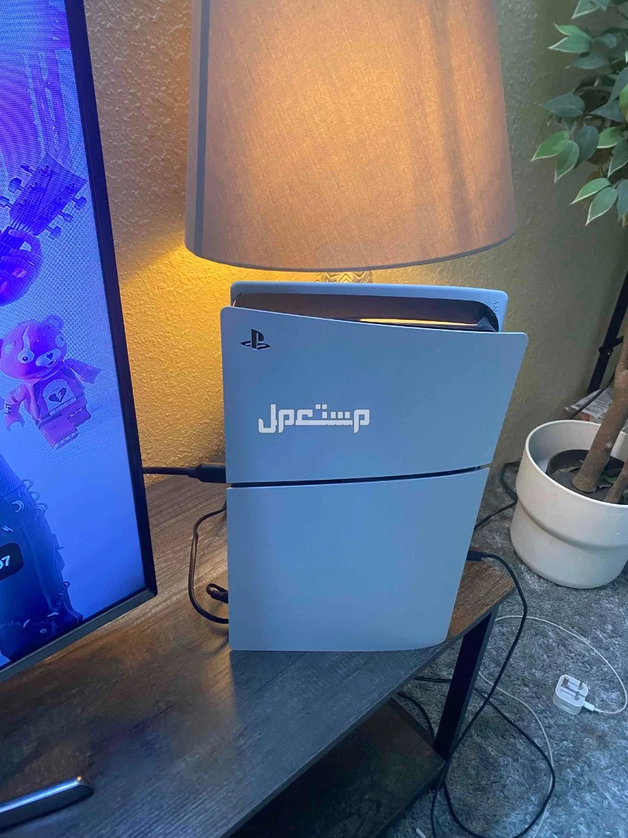 بلايستيشن 5 استخدام 6 شهور مكه