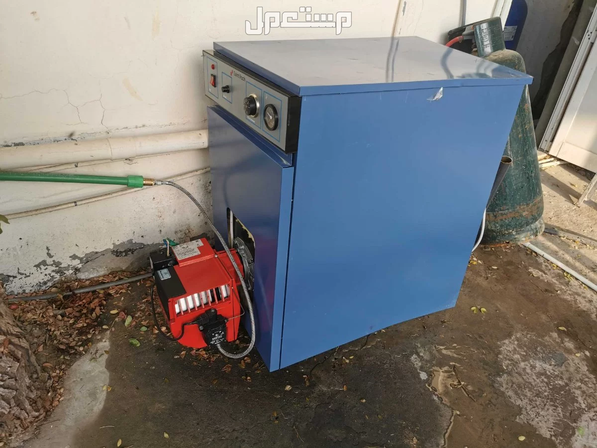 للبيع سخان بويلر ديزل ايطالي بحاله الوكاله ضمان 10 سنوات