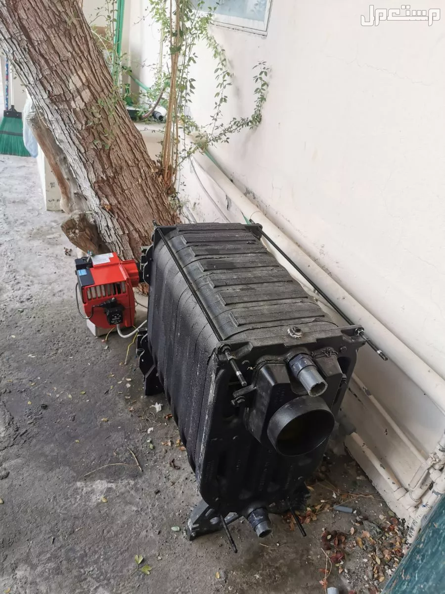 للبيع سخان بويلر ديزل ايطالي بحاله الوكاله ضمان 10 سنوات