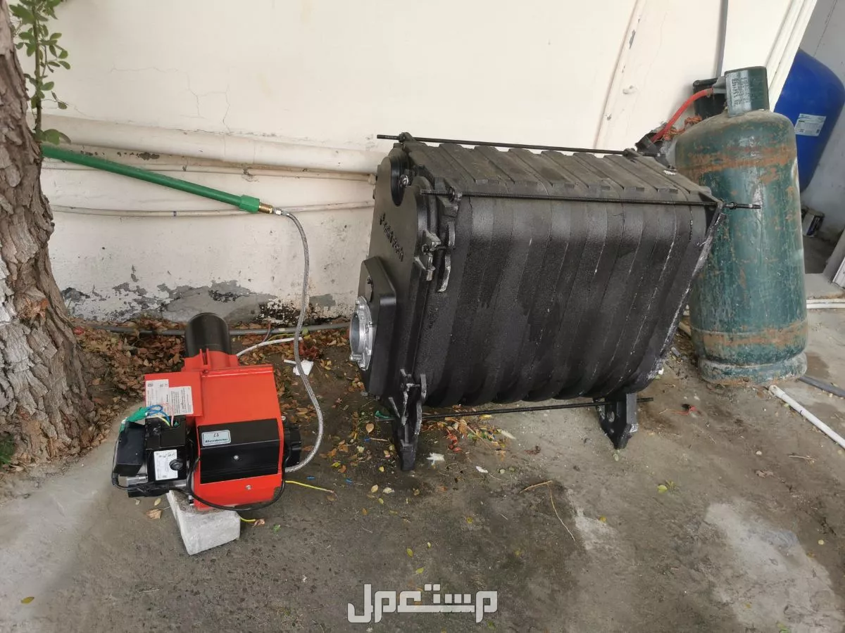 للبيع سخان بويلر ديزل ايطالي بحاله الوكاله ضمان 10 سنوات