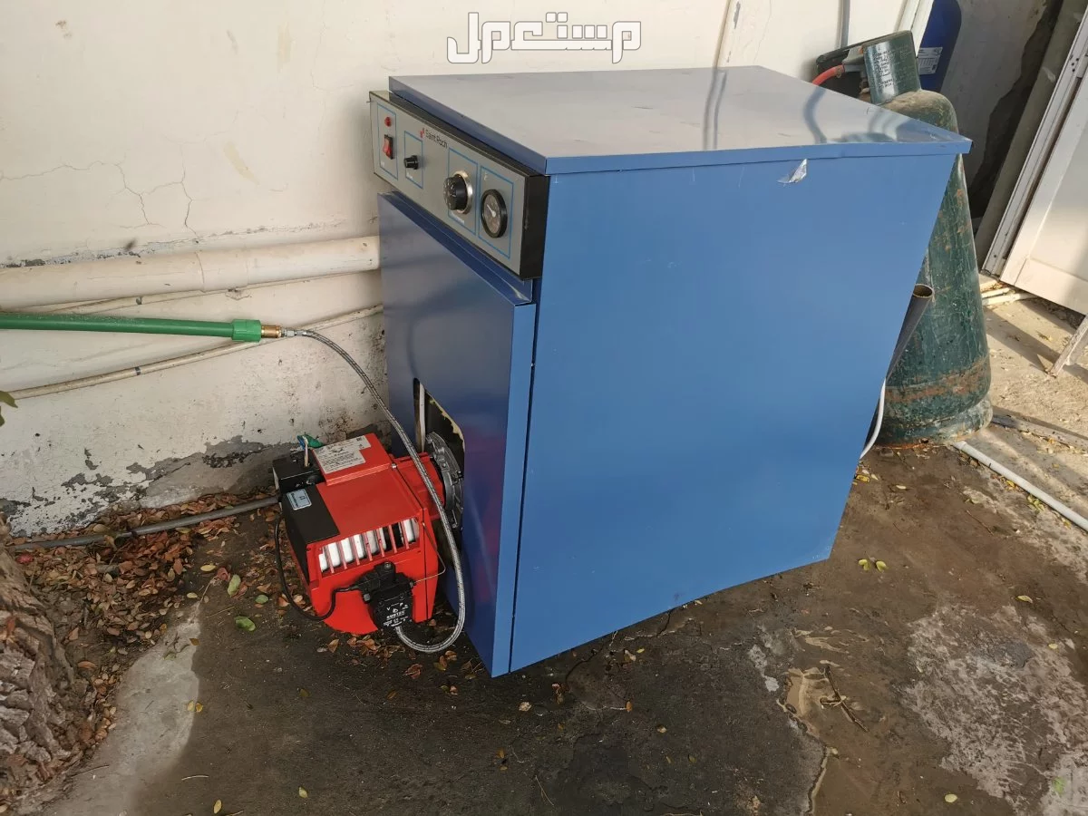 للبيع سخان بويلر ديزل ايطالي بحاله الوكاله ضمان 10 سنوات