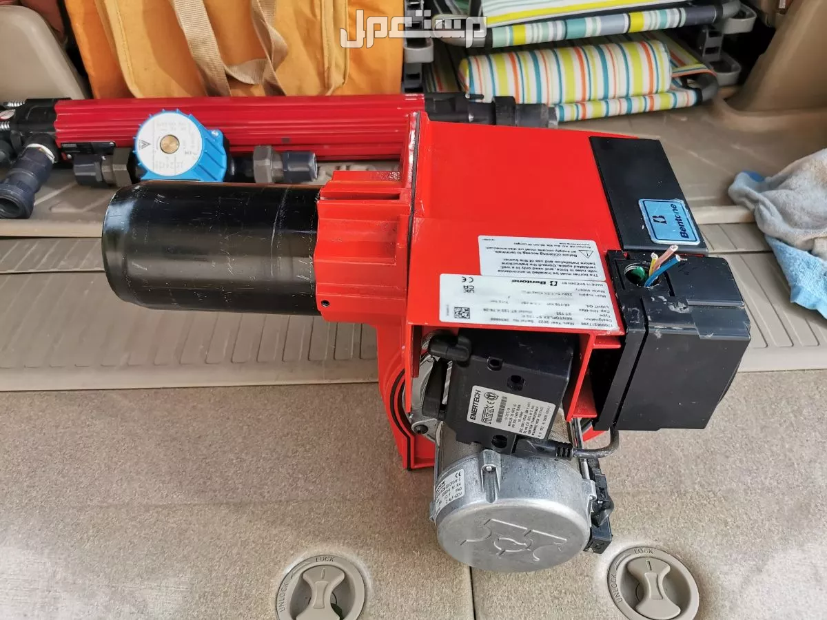 للبيع سخان بويلر ديزل ايطالي بحاله الوكاله ضمان 10 سنوات