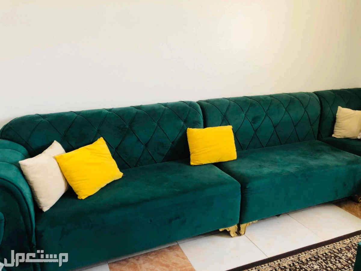 في جدة مجلس متصل لون أخضر بسعر 1000 ريال سعودي