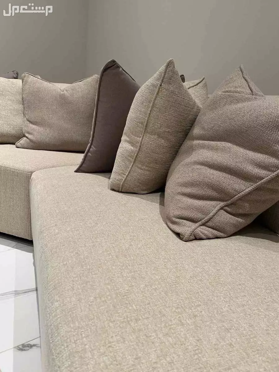 كنب مودرن ، شبة جديد لم يتم استعمله