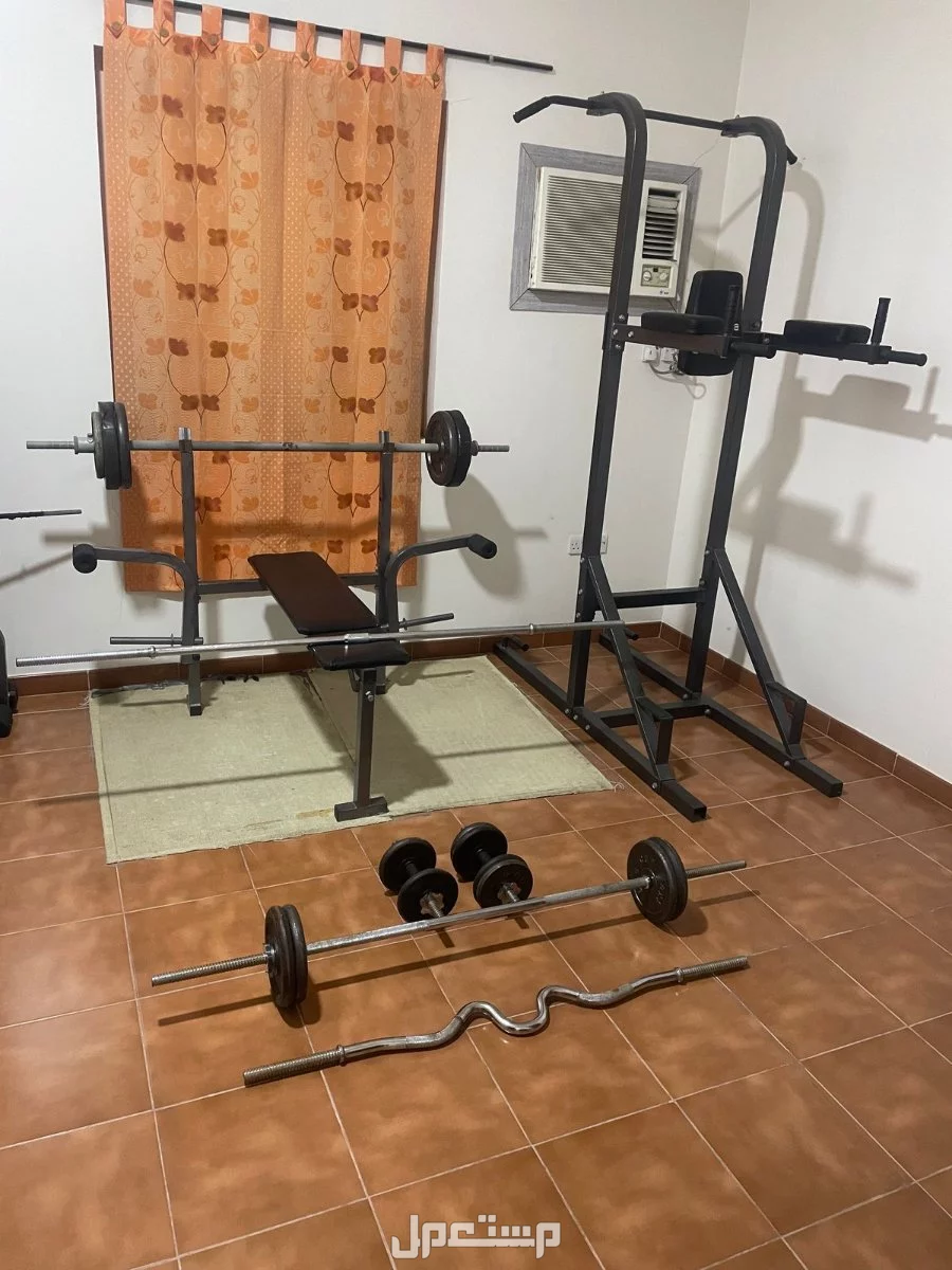 للبيع جهاز تمارين رياضية في الدمام بسعر ألفين ريال سعودي
