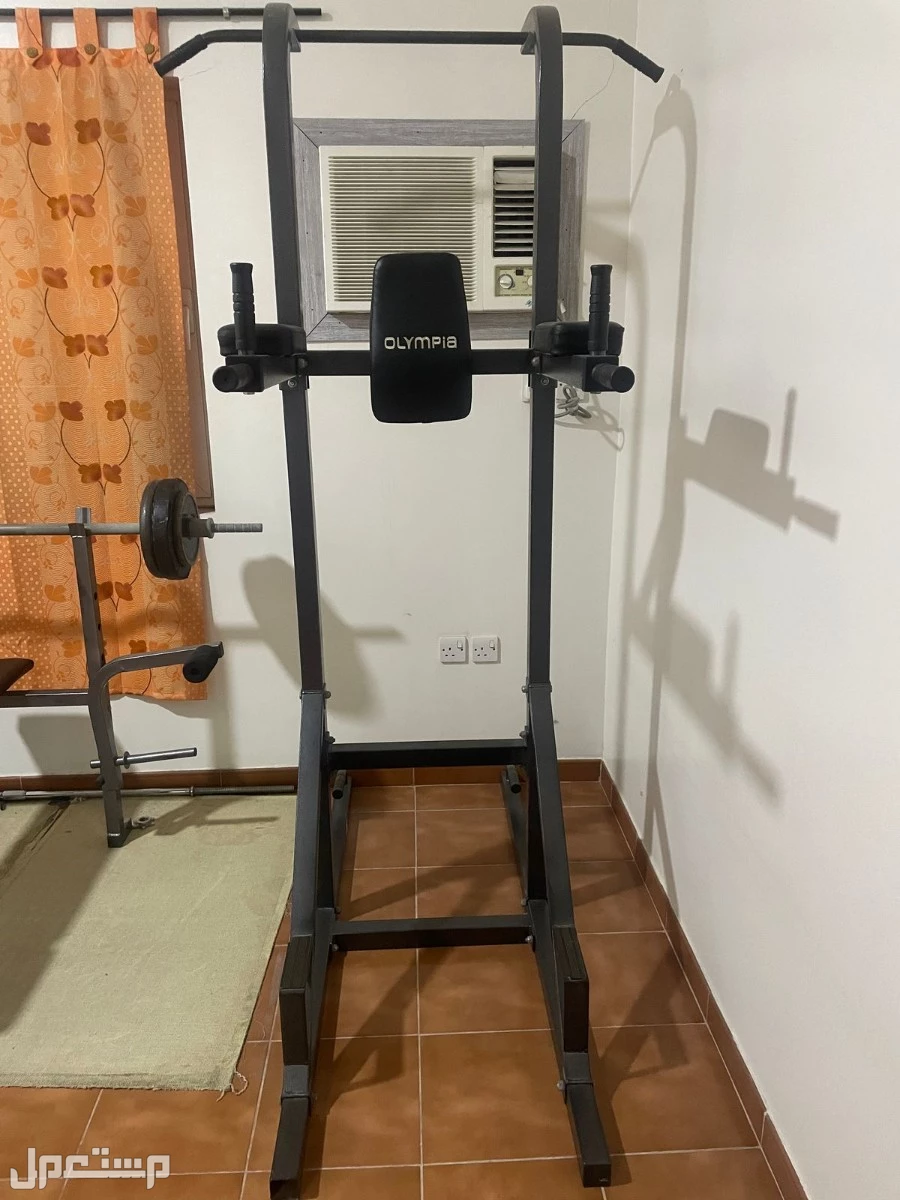 للبيع جهاز تمارين رياضية في الدمام بسعر ألفين ريال سعودي