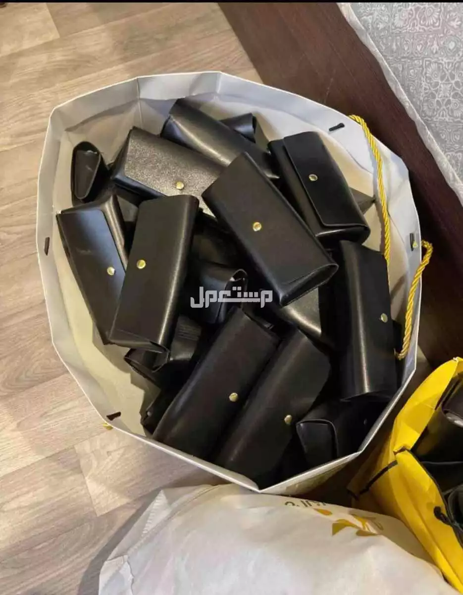 نظارات جديييدة جديددة  في الرياض عدد كبير وبسعر خيااالي