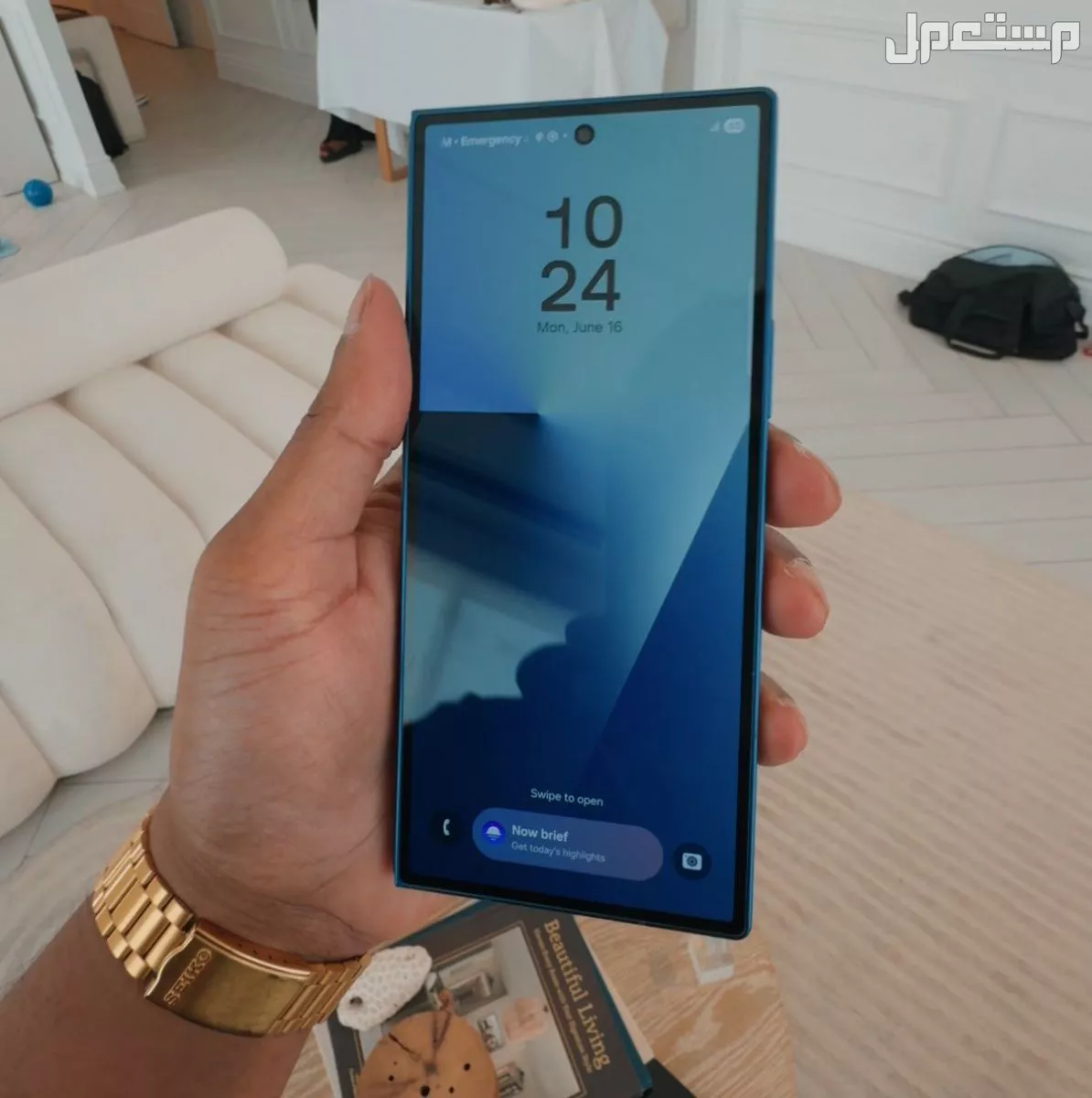 سعر ومواصفات هاتف سامسونج w26 فولد.. أههم المزايا والعيوب سامسونج Z Fold 7