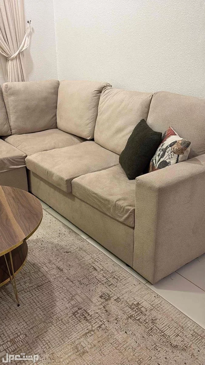 للبيع كنب وفرشه وطاوله بالقصيم