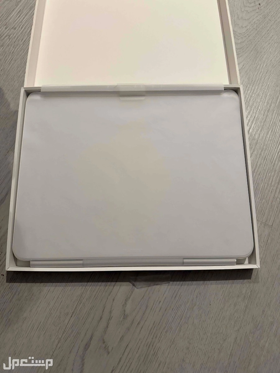 للبيع كيبورد ايباد ابل برو 2024 m4