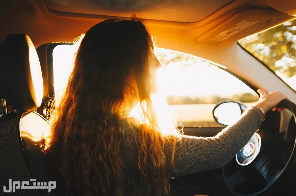 تفسير حلم قيادة السيارة عكس السير للرجل والمرأة حلم قيادة السيارة بالمقلوب