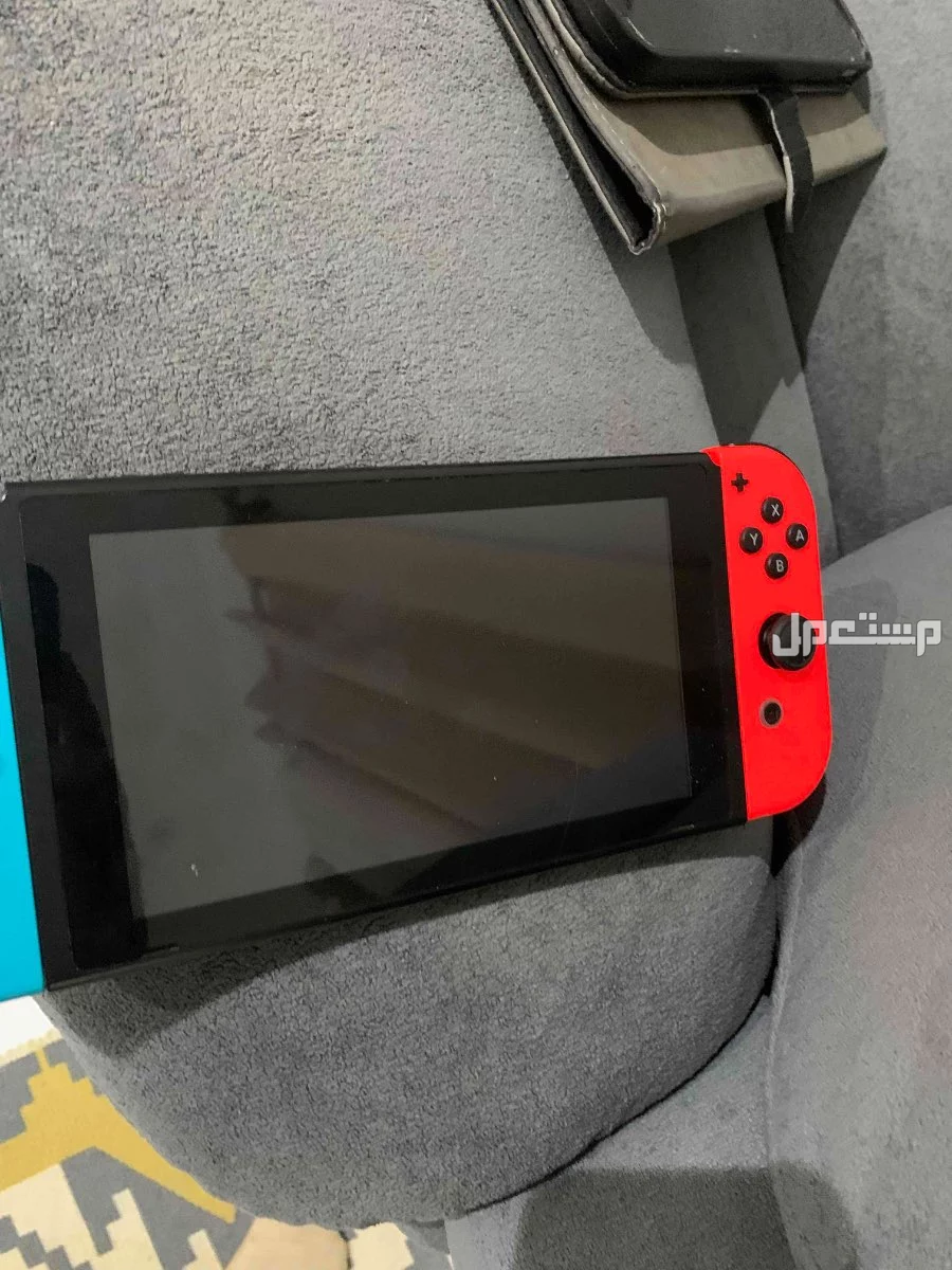 جهاز نيتندو سويتش العادي نظيف في المدينة المنورة بسعر 500 ريال سعودي