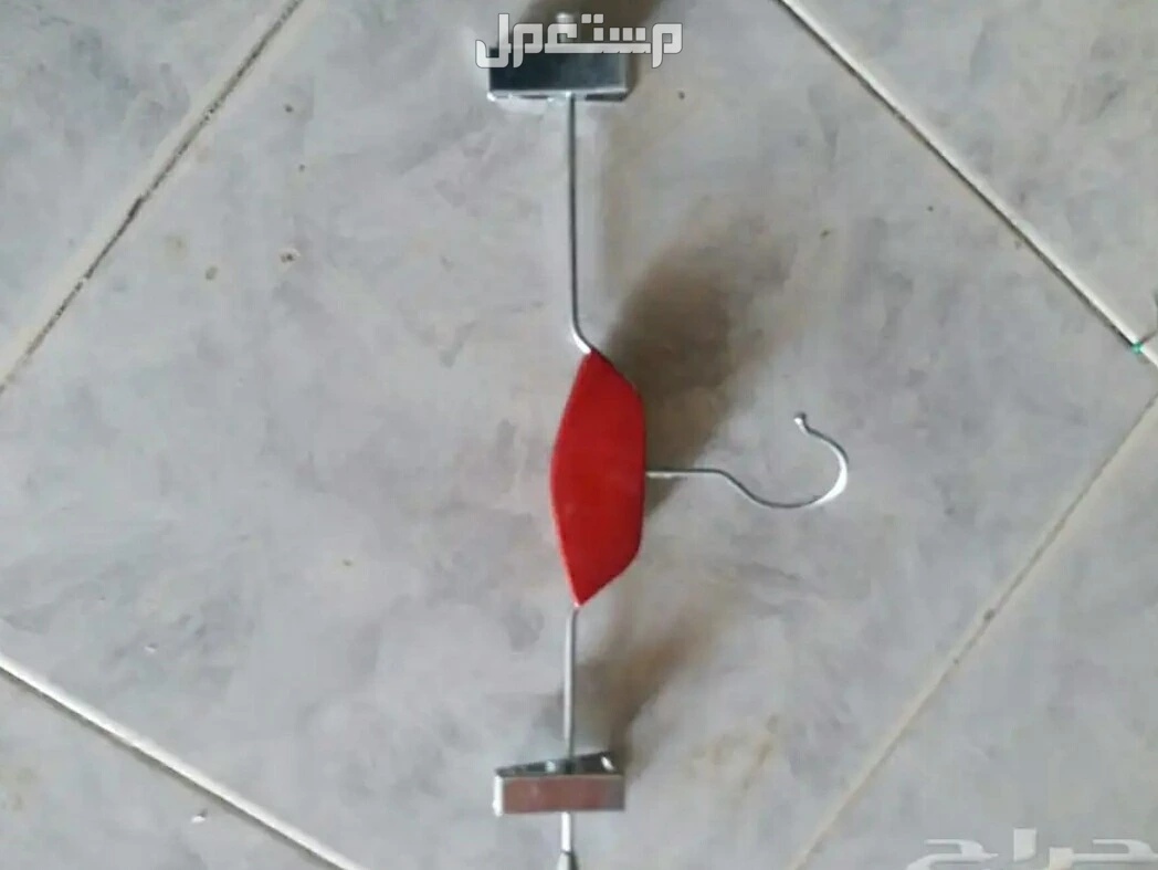 علاقيات ملابس نظيفه في القنفذة بسعر 2 ريال سعودي