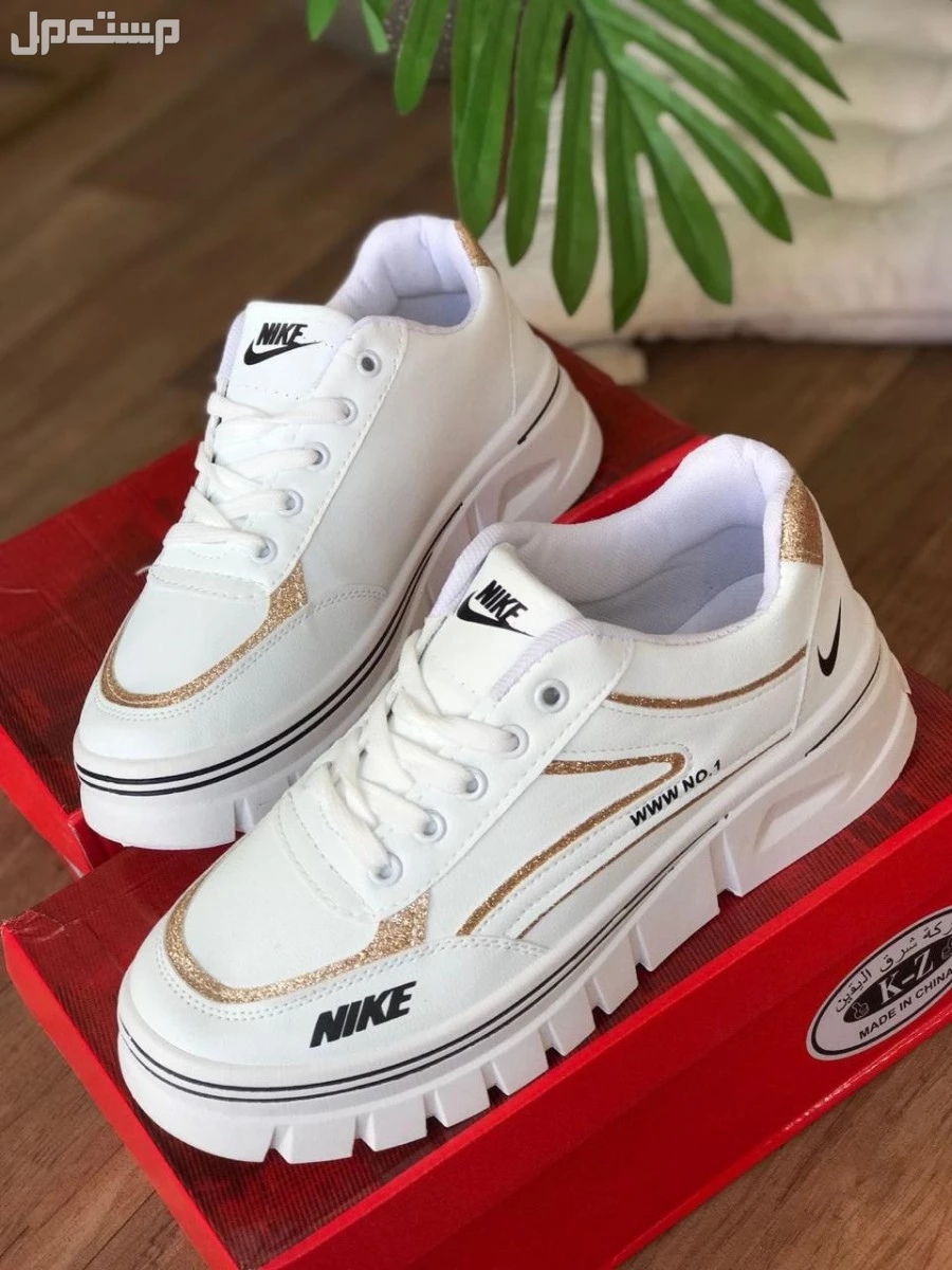 عرض 3 شوزات نسائي ماركات متنوعة