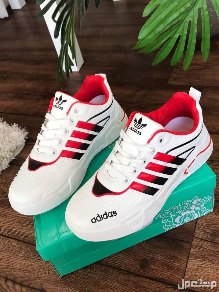 عرض 3 شوزات نسائي ماركات متنوعة