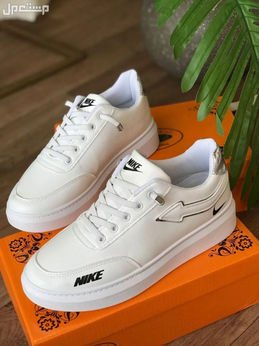 عرض 3 شوزات نسائي ماركات متنوعة