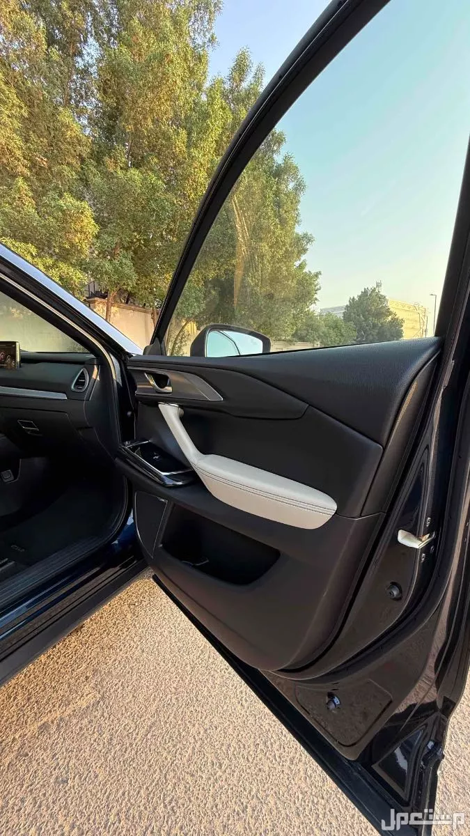 مازدا CX-9 2022 مستعملة للبيع في جدة بسعر 110 آلاف ريال سعودي