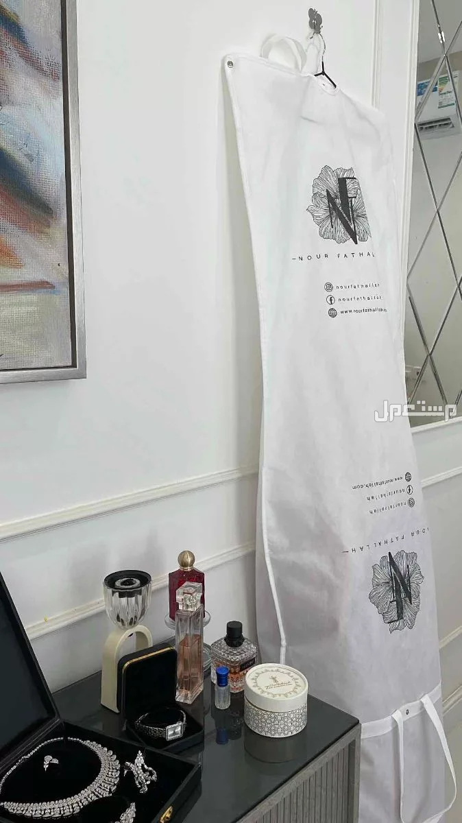 فستان من مجوعه المصمم فواد سيركس المصممه نور فتح الله