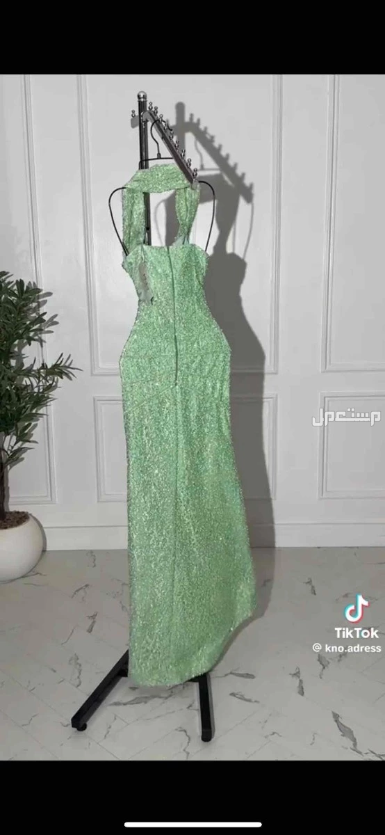 فستان للبيع في الرياض بسعر 500 ريال سعودي