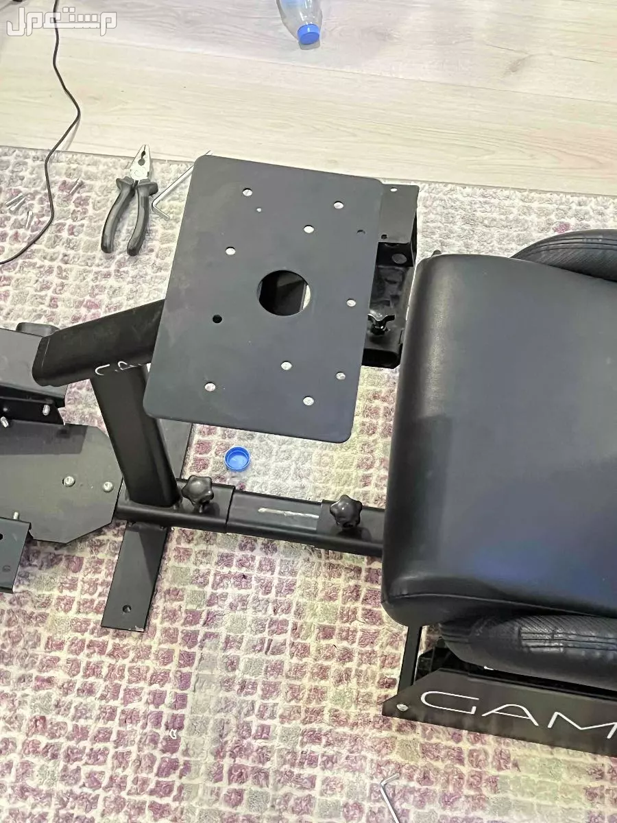 للبيع كرسي قيمنق نظيف في الطايف بسعر 300 في الطائف بسعر 400 ريال سعودي