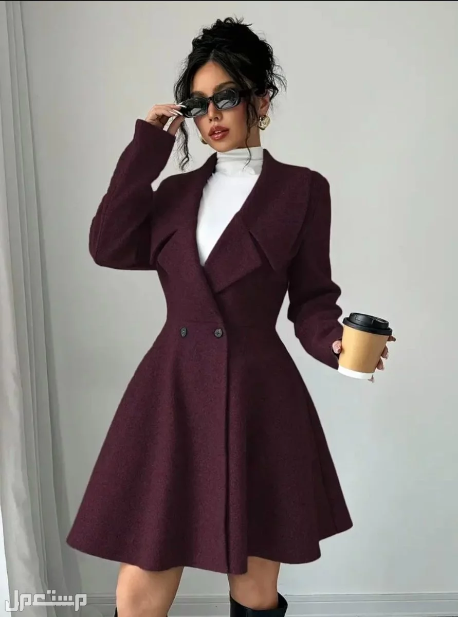 أجمل فساتين الشتاء 2026 التي يجب اقتناؤها.. اكتشفي موضة الموسم بالصور فساتين شتوية خروج قصيرة 2026