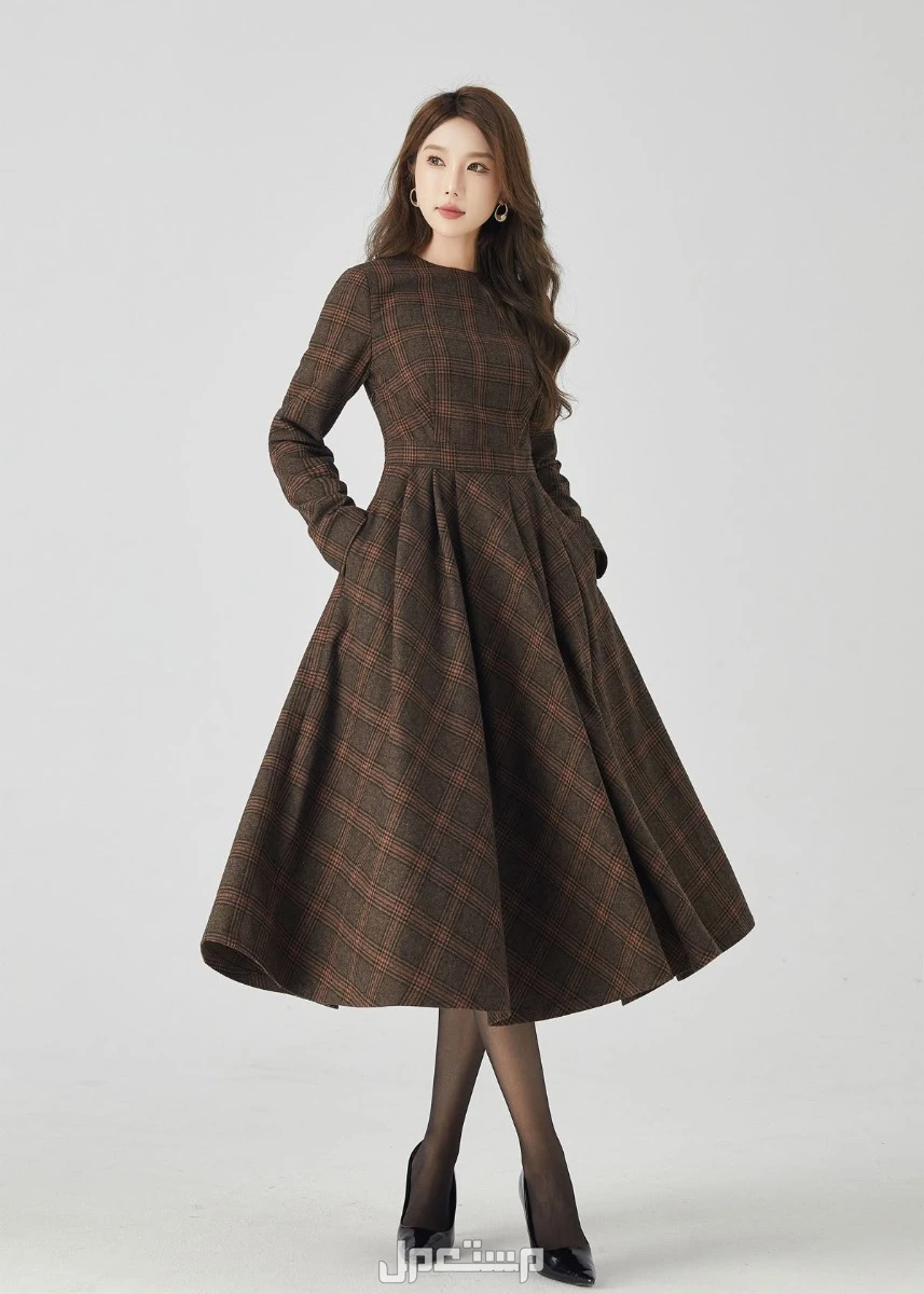 أجمل فساتين الشتاء 2026 التي يجب اقتناؤها.. اكتشفي موضة الموسم بالصور