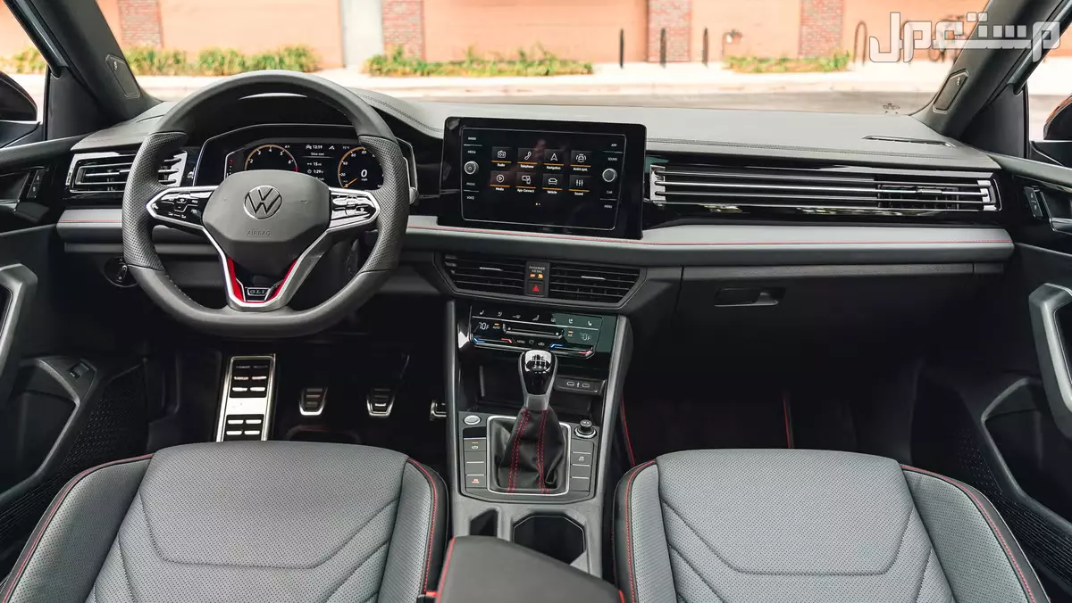 سعر فولكس فاجن جيتا 2026: المواصفات الكاملة وأبرز التجهيزات مقصورة فولكس فاجن جيتا 2026