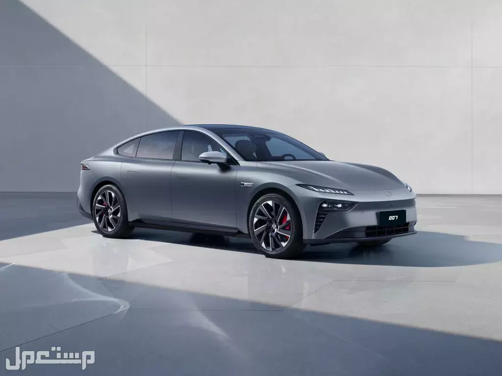 مواصفات وسعر دونغ فينغ 007 2026 مع الصور Dongfeng 007 EREV 2026