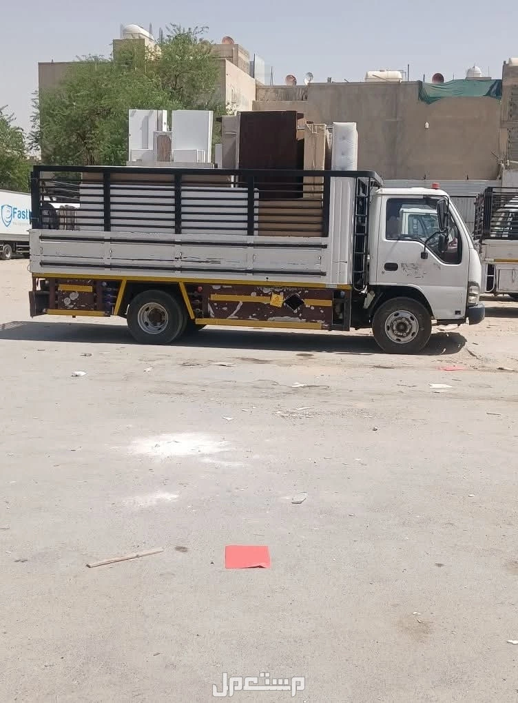 دينا نقل الأثاث داخل الرياض  في الرياض بسعر 300 ريال سعودي