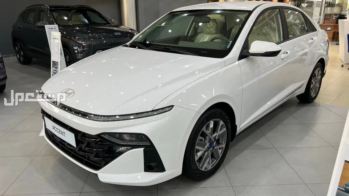 أفضل أنواع السيارات المشهورة في السعودية لعام 2026 بالصور هيونداي أكسنت 2026 - أفضل سيارة اعتمادية