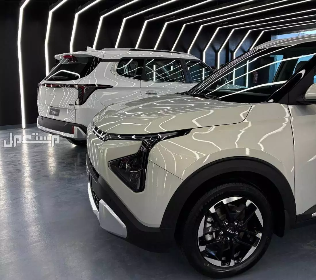 كيا كارينز 2026: المواصفات والسعر ومقارنة مع المنافسين محرك كيا كارينز 2026