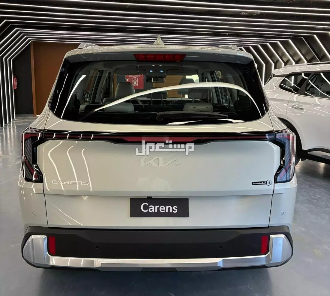 كيا كارينز 2026: المواصفات والسعر ومقارنة مع المنافسين Kia Carens 2026