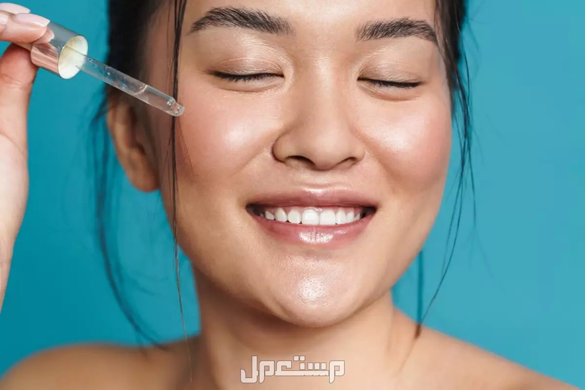 دليل اختيار السيروم المناسب لكل فصل.. نصائح لبشرة صحية طوال السنة ترطيب وحماية البشرة