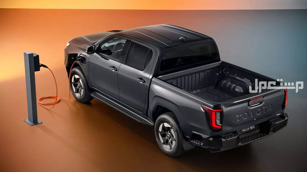 ما سعة محرك تويوتا هيلوكس 2026؟.. كل ما تريد معرفته عن الجيل الجديد أبعاد تويوتا هايلكس الجديدة