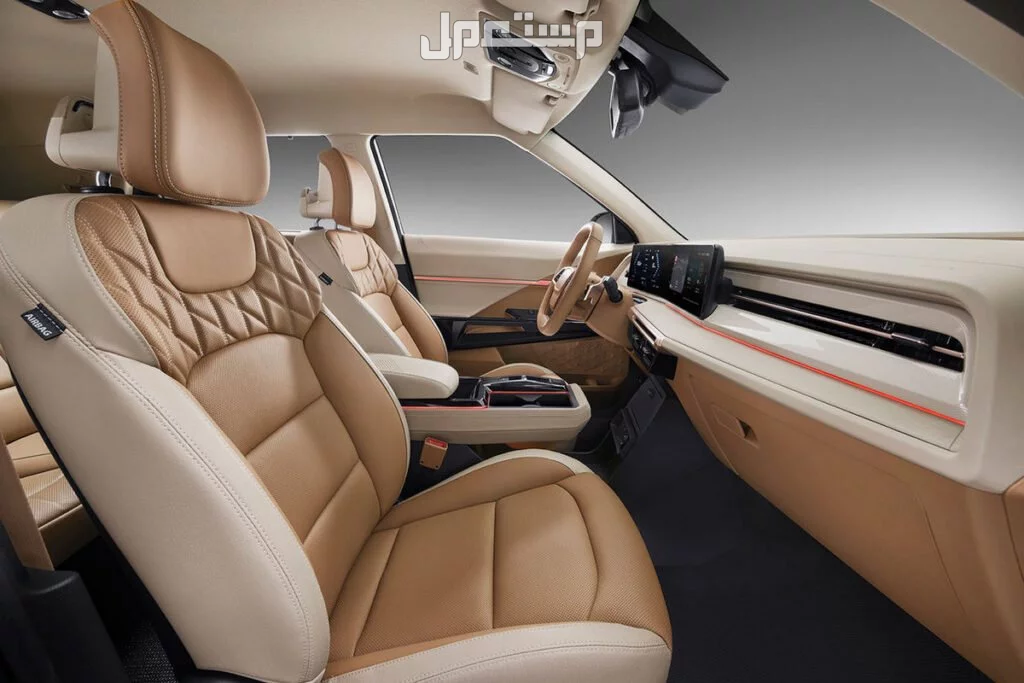 مواصفات وأسعار كي جي ام اكتيون 2026 في السعودية المقصورة الداخلية كي جي إم أكتيون