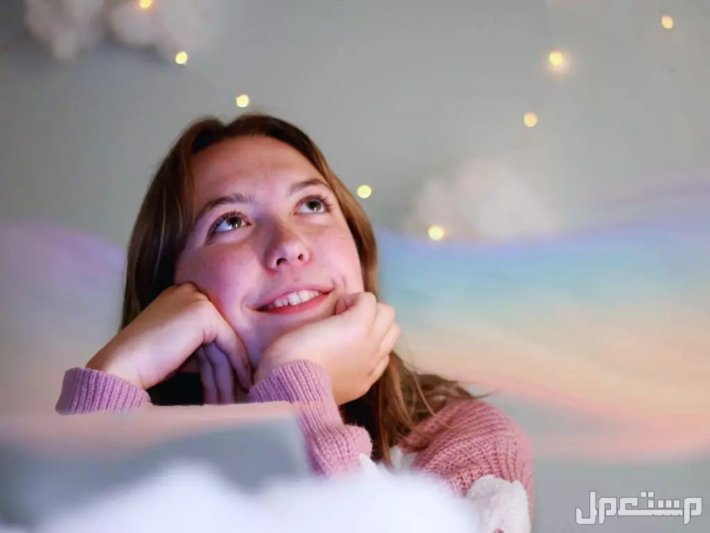 تفسير حلم السنة الجديدة للرجل والمرأة.. رمز السنوات في المنام بداية حياة جديدة حلم